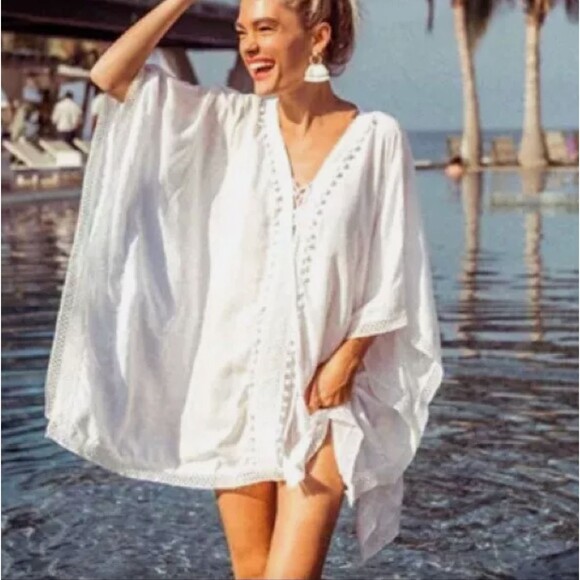 Bindya New York‎ White Boho Top Caftan Swim Cover Pom Pom Crochet Lace One Size - Picture 2 of 8